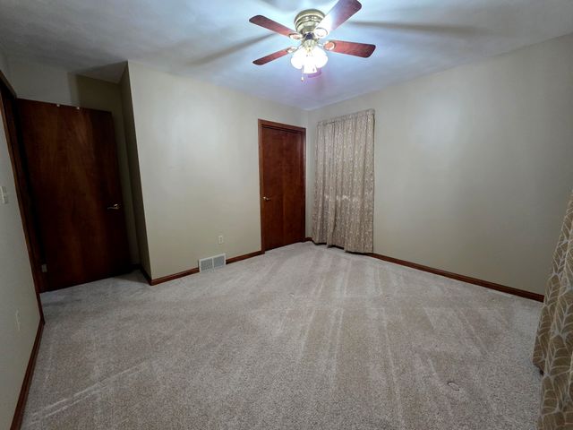 5825 COBBLESTONE Drive, Erie, PA 16509