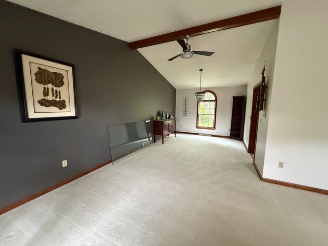 5825 COBBLESTONE Drive, Erie, PA 16509