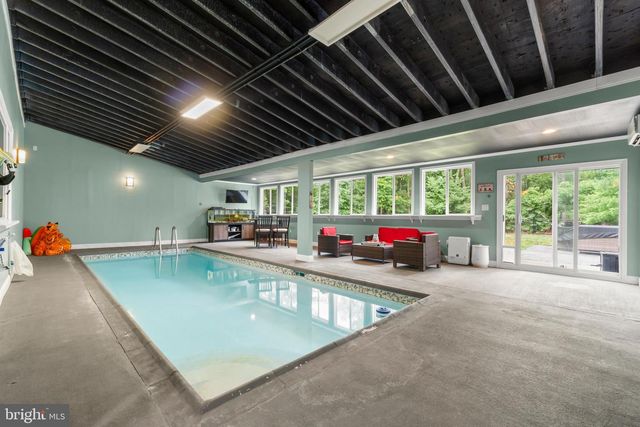 17 MILL PARK LN, Marlton, NJ 08053