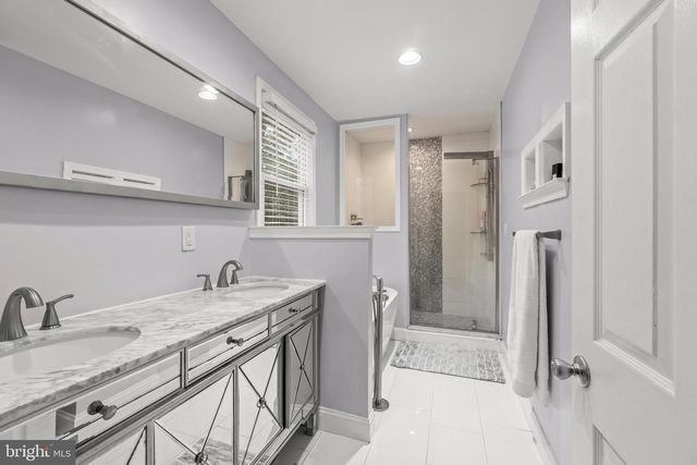 17 MILL PARK LN, Marlton, NJ 08053