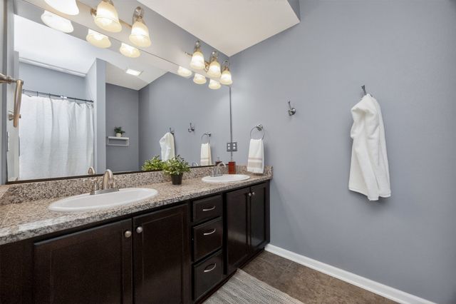 1441 S 95th Street, West Des Moines, IA 50266