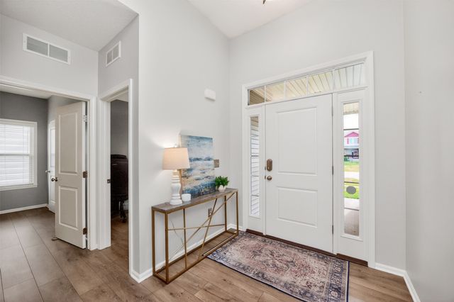 1441 S 95th Street, West Des Moines, IA 50266