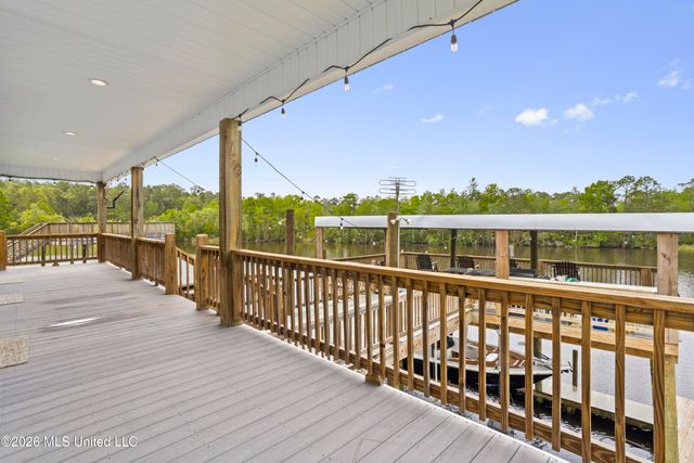 6149 Pontiac Drive, Kiln, MS 39556