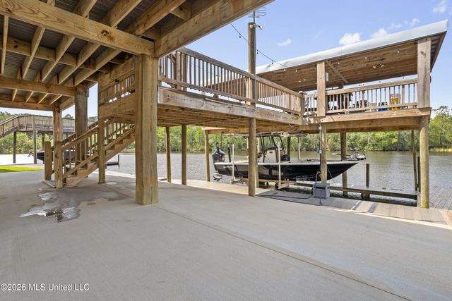 6149 Pontiac Drive, Kiln, MS 39556