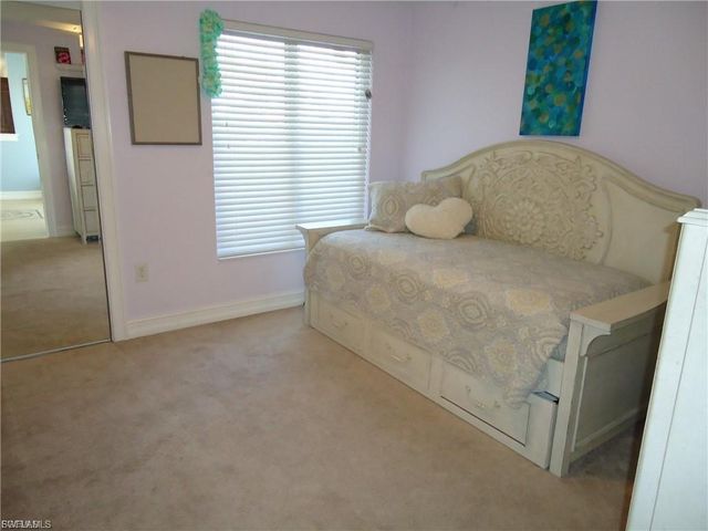 2012 SE 47th ST, Cape Coral, FL 33904