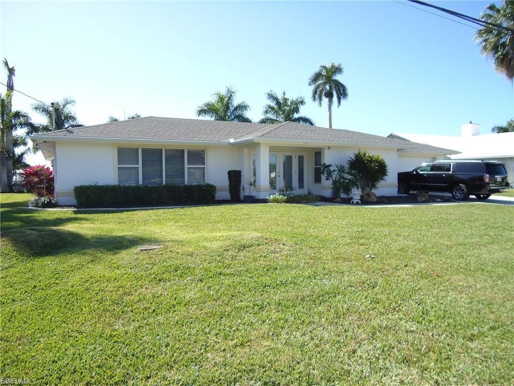 2012 SE 47th ST, Cape Coral, FL 33904