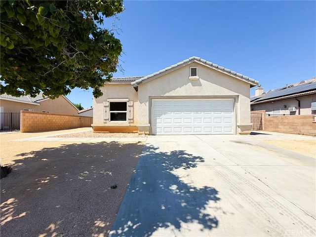 44115 Greentree Court, Lancaster, CA 93535