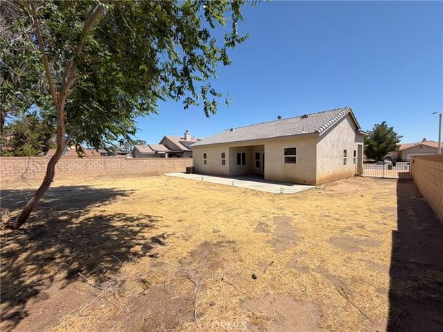 44115 Greentree Court, Lancaster, CA 93535