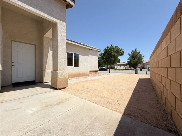 44115 Greentree Court, Lancaster, CA 93535