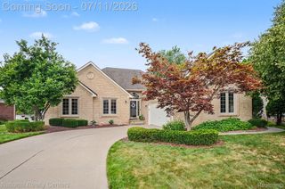 57837 Kaczmarek Drive, Washington Township, MI 48094
