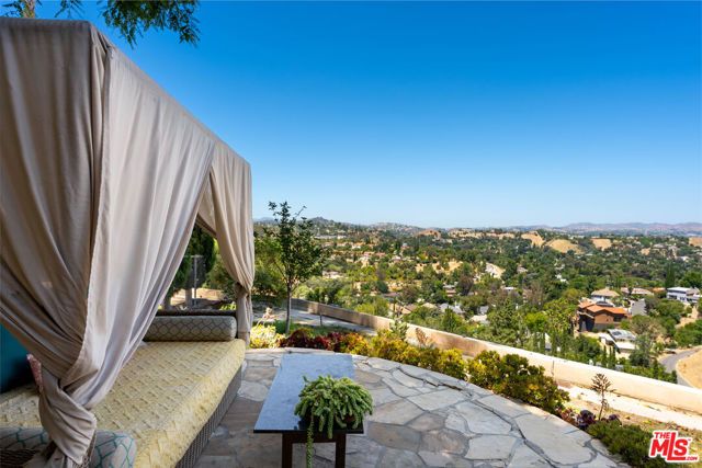 4535 San Blas Avenue, Woodland Hills (los Angeles), CA 91364
