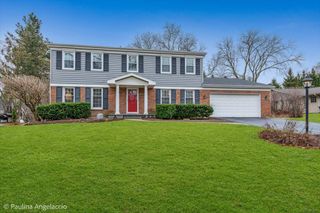 590 Red Barn Lane, Barrington, IL 60010
