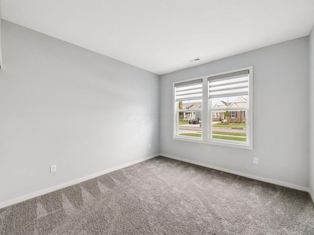 6252 Windcliff Drive, Grove City, OH 43123