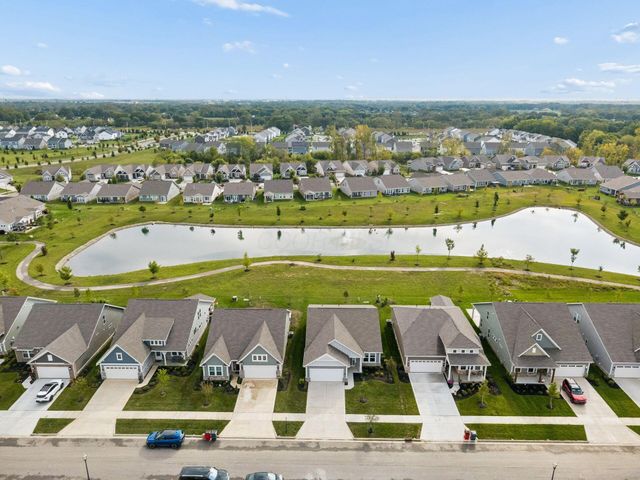 6252 Windcliff Drive, Grove City, OH 43123