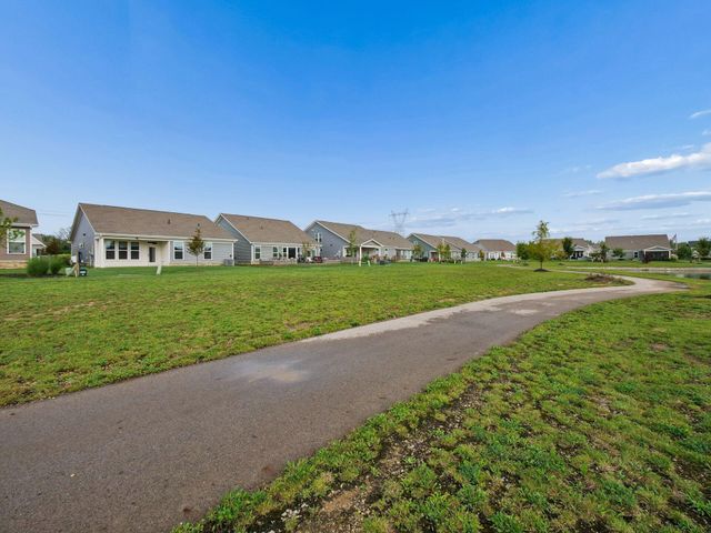 6252 Windcliff Drive, Grove City, OH 43123
