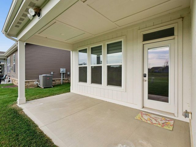 6252 Windcliff Drive, Grove City, OH 43123