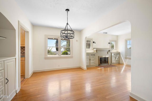 3360 Glenrose Avenue, Altadena, CA 91001