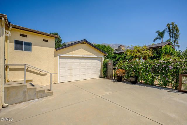 3360 Glenrose Avenue, Altadena, CA 91001