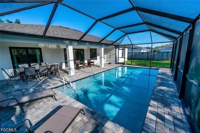 2906 SE 8th AVE, Cape Coral, FL 33904