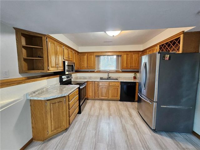 324 8th Street, Cornell, WI 54732