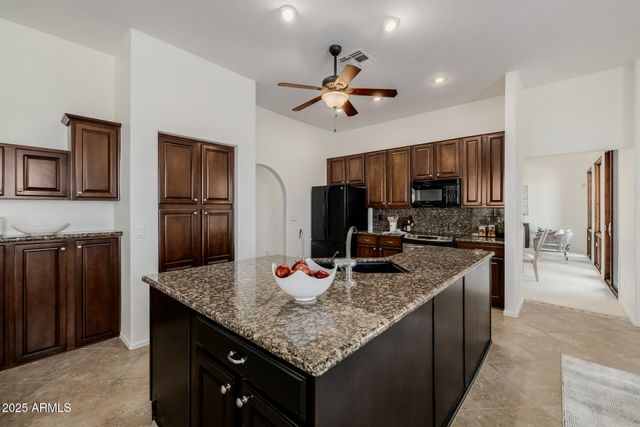 15602 E EL LAGO Boulevard, Fountain Hills, AZ 85268