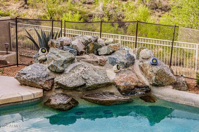 15602 E EL LAGO Boulevard, Fountain Hills, AZ 85268