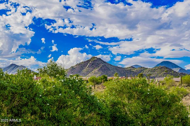 15602 E EL LAGO Boulevard, Fountain Hills, AZ 85268