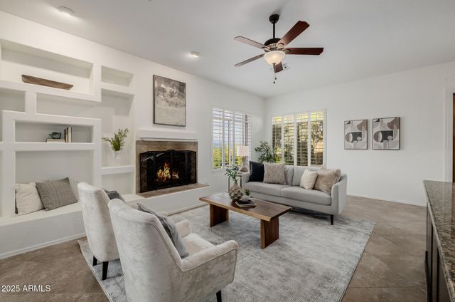 15602 E EL LAGO Boulevard, Fountain Hills, AZ 85268