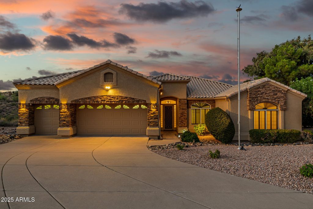 15602 E EL LAGO Boulevard, Fountain Hills, AZ 85268