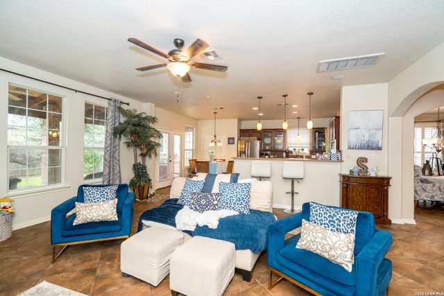 1203 Sand Wedge, San Antonio, TX 78258