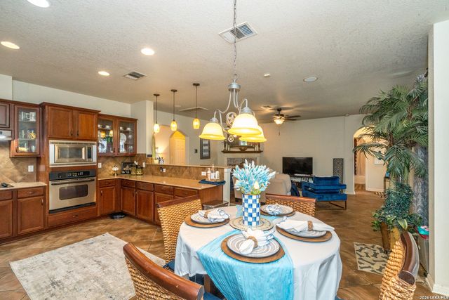 1203 Sand Wedge, San Antonio, TX 78258