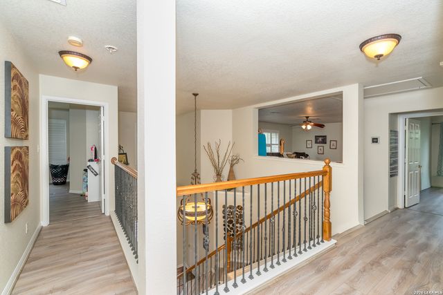 1203 Sand Wedge, San Antonio, TX 78258