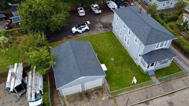 18 Ford St, Brockton, MA 02301
