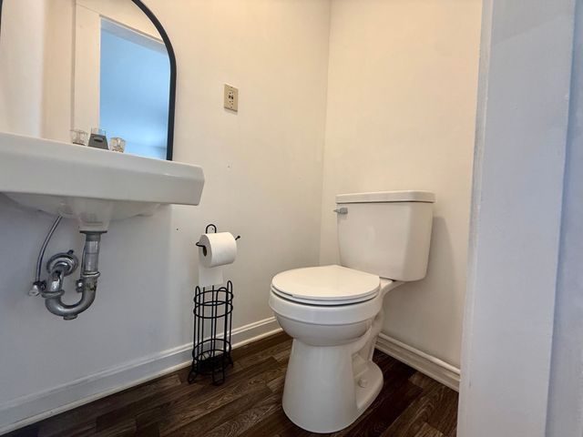 18 Ford St, Brockton, MA 02301