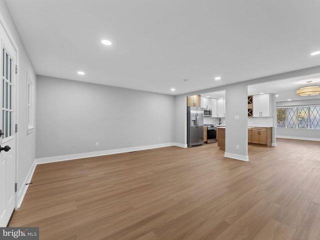 803 FAY DR, Feasterville Trevose, PA 19053