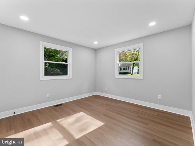 803 FAY DR, Feasterville Trevose, PA 19053