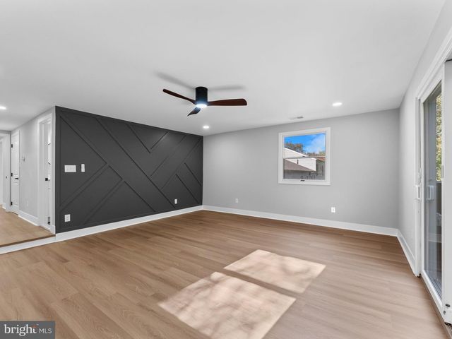 803 FAY DR, Feasterville Trevose, PA 19053