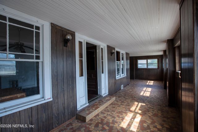 14962 NE US HWY 301, Waldo, FL 32694