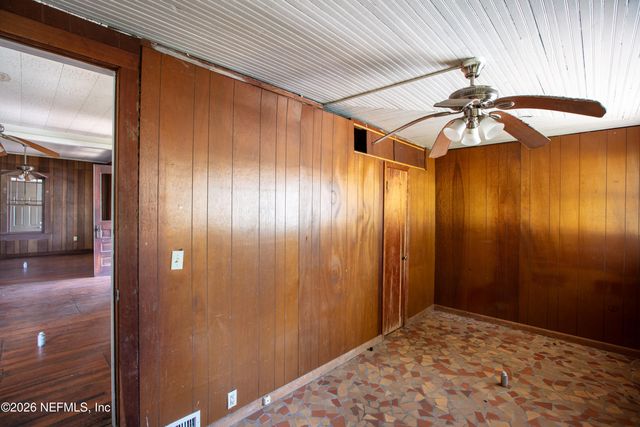 14962 NE US HWY 301, Waldo, FL 32694