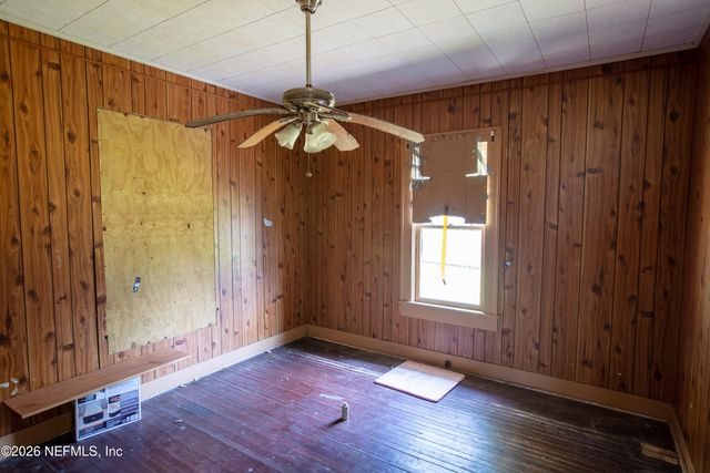 14962 NE US HWY 301, Waldo, FL 32694