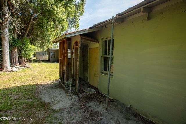 14962 NE US HWY 301, Waldo, FL 32694