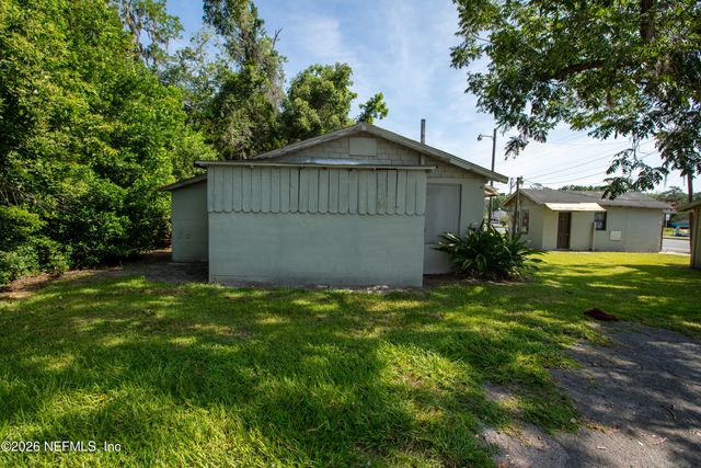 14962 NE US HWY 301, Waldo, FL 32694