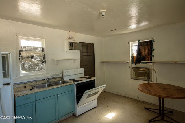 14962 NE US HWY 301, Waldo, FL 32694