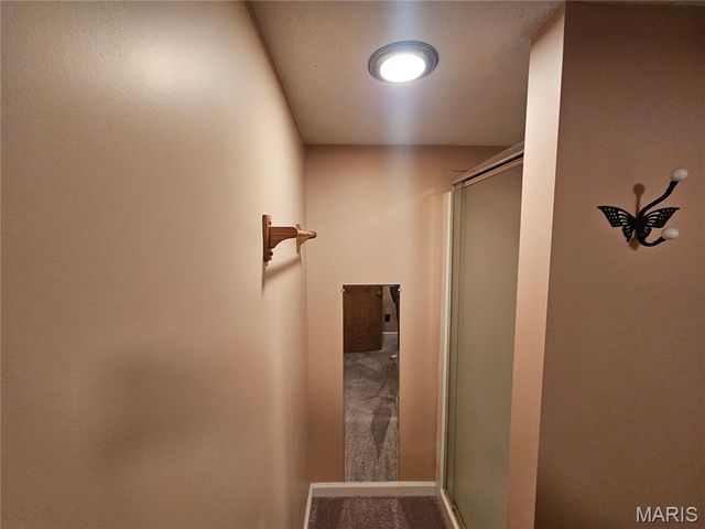 2 Rainbow Circle, Montgomery City, MO 63361