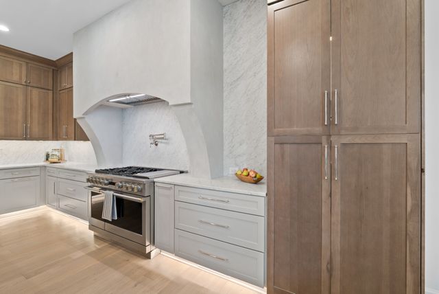 9900 Amarosa Ct, Brentwood, TN 37027