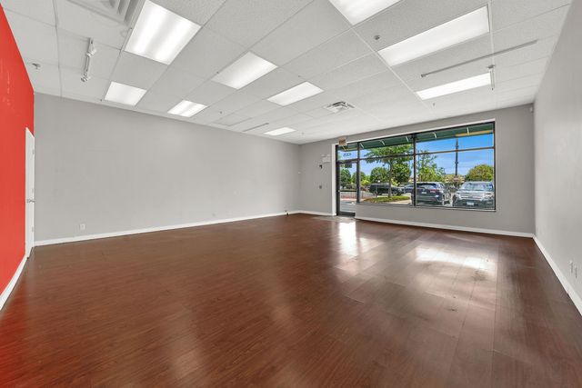 4326 S Pulaski Road, Chicago, IL 60632
