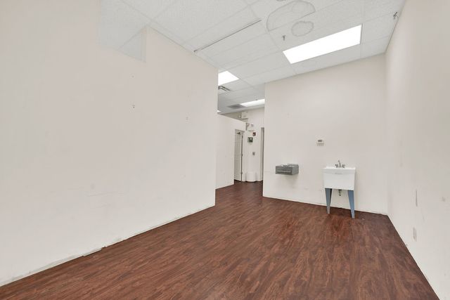 4326 S Pulaski Road, Chicago, IL 60632