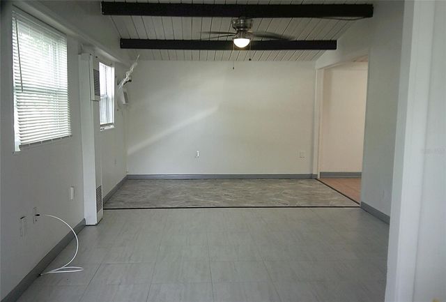 1060 65TH STREET S, St Petersburg, FL 33707