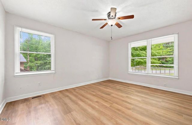 300 Trimble Avenue, Cary, NC 27511