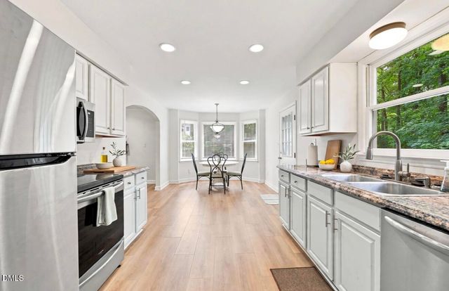 300 Trimble Avenue, Cary, NC 27511